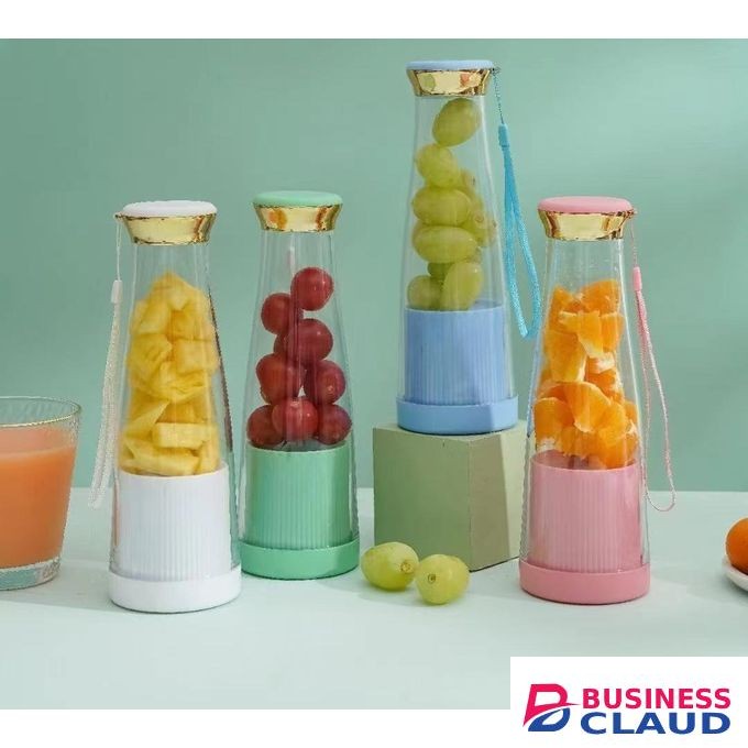 Trendy new designs 380ml Rechargeable portable blender