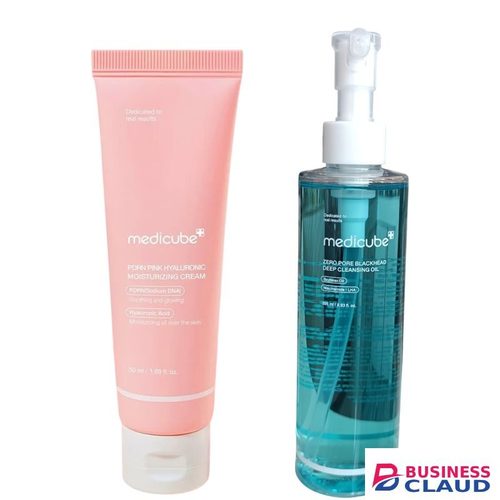 Medicube PDRN Pink Moisturizing Cream with Niacinamide + Zero Pore Blackhead Deep Cleansing Oil. Deeply Moisturizing & Improve skin barrier & elasticity, Deeply Cleanses, Controls Sebum, Removes Blackheads, Makeup, Impurities, Unclog Pores, Glows, Soothes