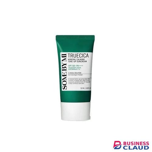 Truecica Mineral Calming Tone-Up Suncream Sunscreen with Niacinamide. Protects the skin against the damaging UV rays, Soothes, Tones & Calms the skin, Reduce Wrinkles, Brightens & Protect