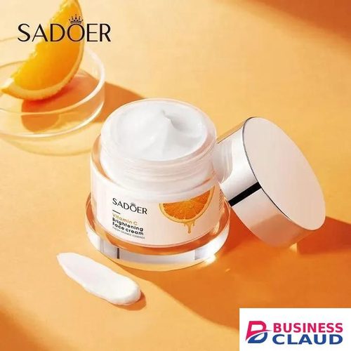 SADOER 4 IN 1 Vitamin C Skin Care Set, Skincare Routine Set, Facial Skin Care Products, Skincare Gift Set with Serum,Cream,Cleanser,Sunscreen, Anti-Aging Skin Care Kit for Firming & Hydrating