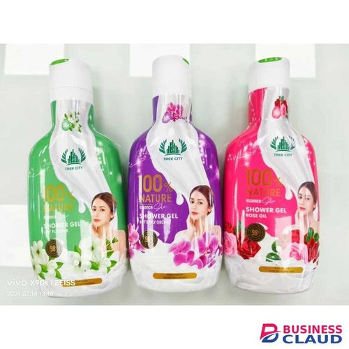 Tree City 100% NATURE ESSENCE SHOWER GEL