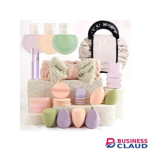 General 26 Piece Complete Makeup and Beauty Kit Set