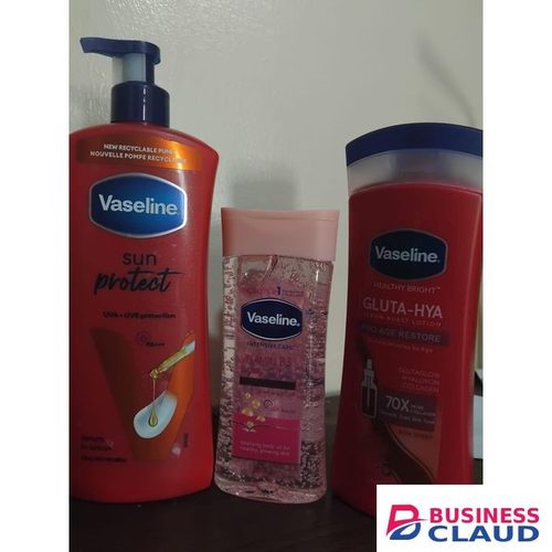 Vaseline Gluta HYA Serum Burst Lotion Pro Age Restore 400ML + BODY OIL 200NL + SUN PROTECT 600ML