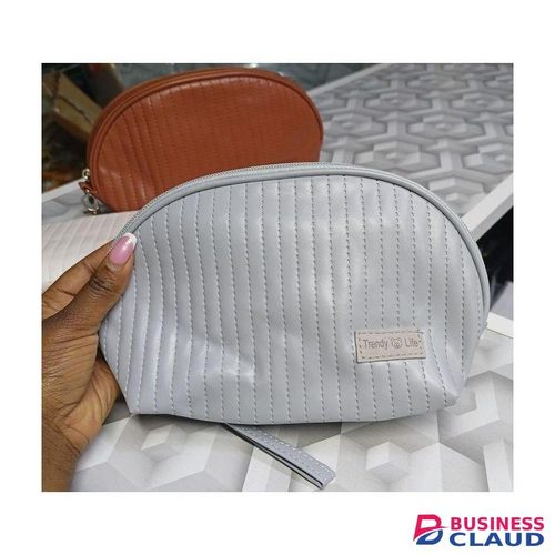 Portable Makeup Bag Waterproof Leather Pouch Travel Cosmetic Organizer for Women and Girls
