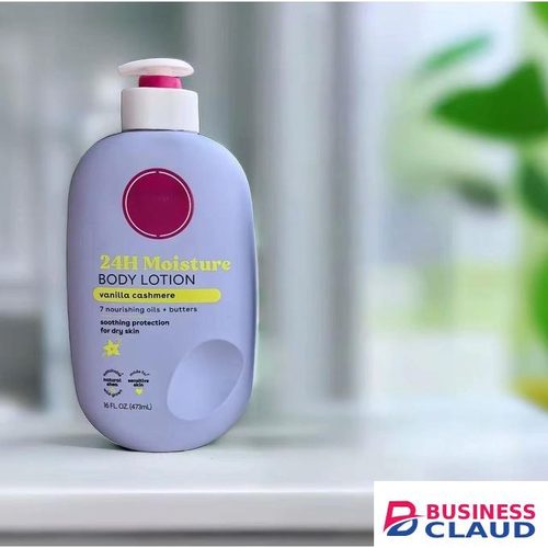 24-Hour Moisture Body Lotion with Vanilla Cashmere