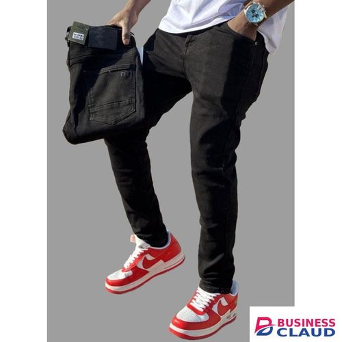 Black non-fade plain denim jeans