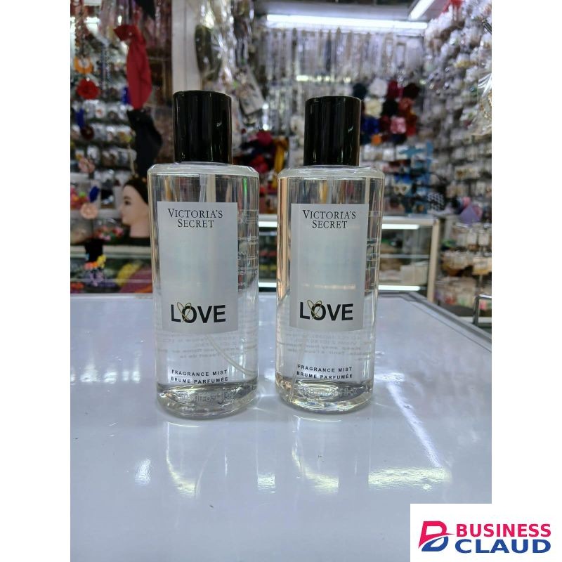 Victoria's Secret LOVE BODY MIST 250ML +FREE EYE LINER