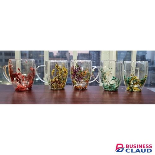 Dried Flowers Double Wall Clear Glass Coffee Mugs Creative Clear Glass Cups with Handle Double Insulated Glass Cup for Hot Cold Beverages Double Walled Glass Cup Mug