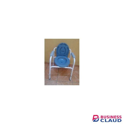 HEAVY DUTY FOLDABLE TOILET COMMODE CHAIR