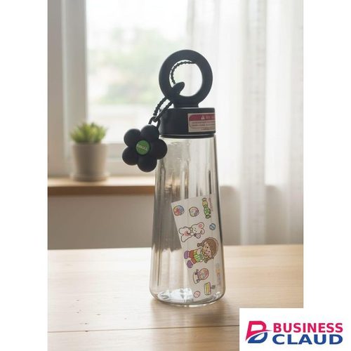 Water bottle with silicon cover