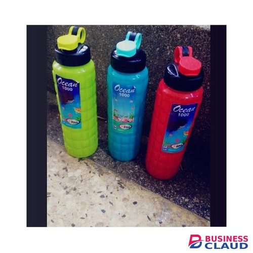 BPA free Water Bottle, Plastic Portable Student Suction Cup