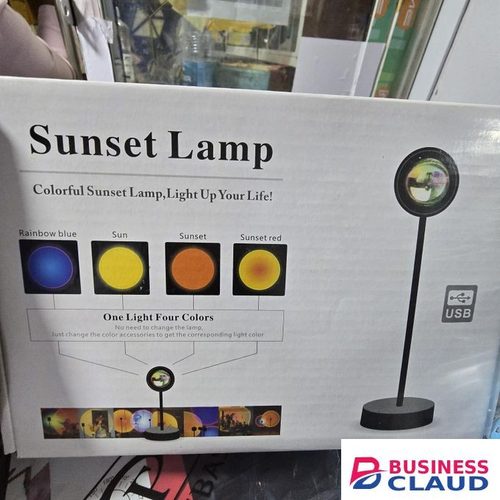 Modern LED Sunset Projector Lamp Adjustable USB Light for Cozy Home Lighting