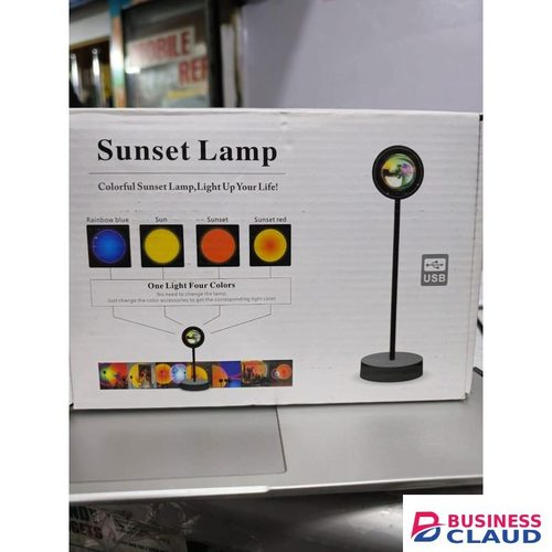 Sunset Projection Light with 4 Color Modes – USB-Powered Home & Photography Lamp