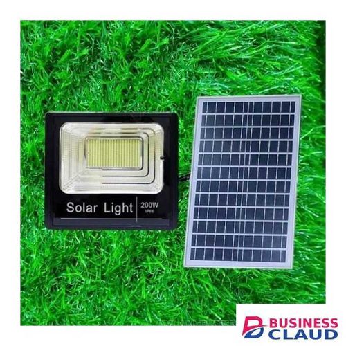 No Flickering or Strobe Effect Anti-Glare Design 200W Solar Outdoor Security Flood Light