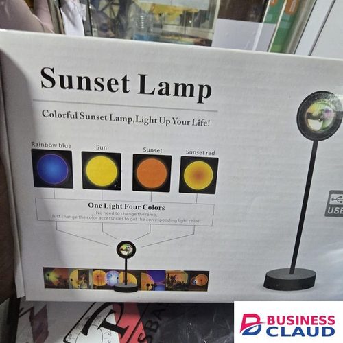 Decorative Sunset Lamp with Adjustable 4 Colors – USB-Powered LED Mood Light