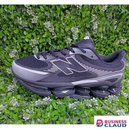 New New Balance NB 2000 BLACK AND GREY in 1-quality-watch-leather-wallet-leather-belt-key-holder-perfume-and-pen-brown