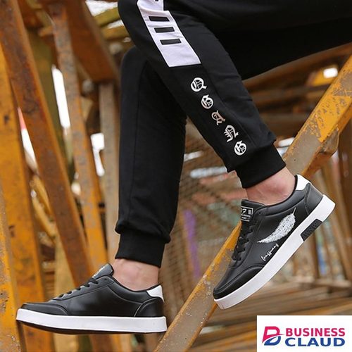 2 Pairs Men's Sneakers Sports Breathable Running Shoes, White & Black in Kahawa-wendani
