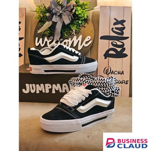 Unisex Puff Retro Skater Sneakers - Onyx Black & White - Oversized Fat Laces - Puffy Tongue Platform Trainers - Size 36-45 - Trendy Streetwear