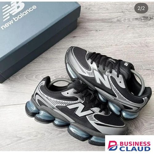 New Balance NB 2000 BLACK AND DARK SILVER