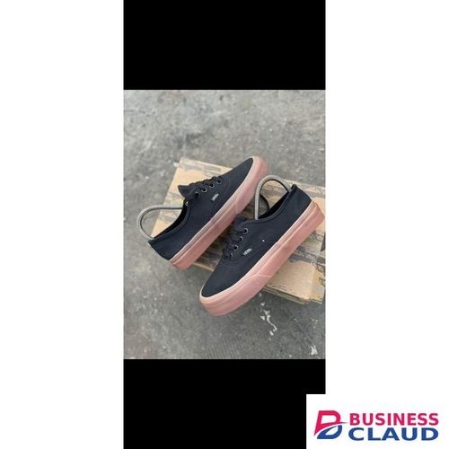 Canvas black brown sole
