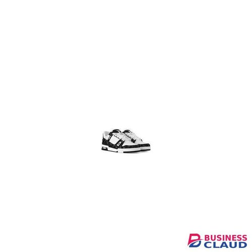 L V Trainers