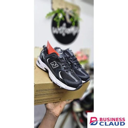 New Balance NB 530 Black and White