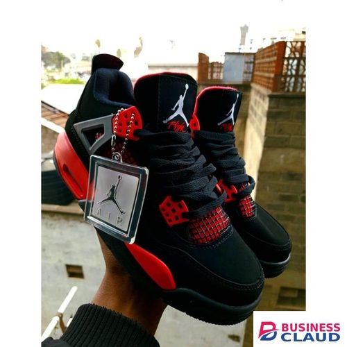 j4 black red