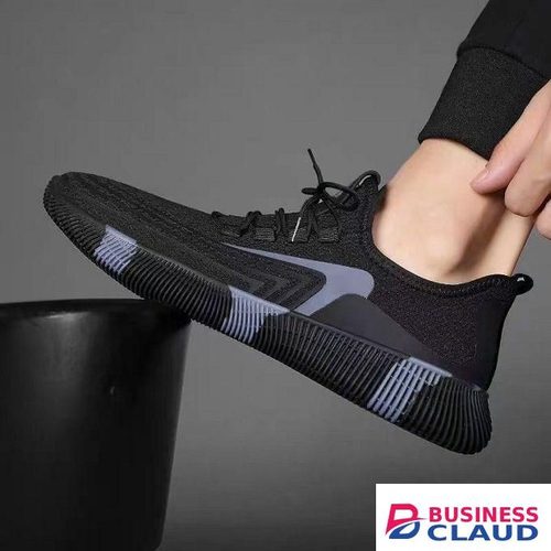 CFZIYOU Men's Sneakers Breathable Anti-Slip Running Sneakers-Black in Kahawa-wendani