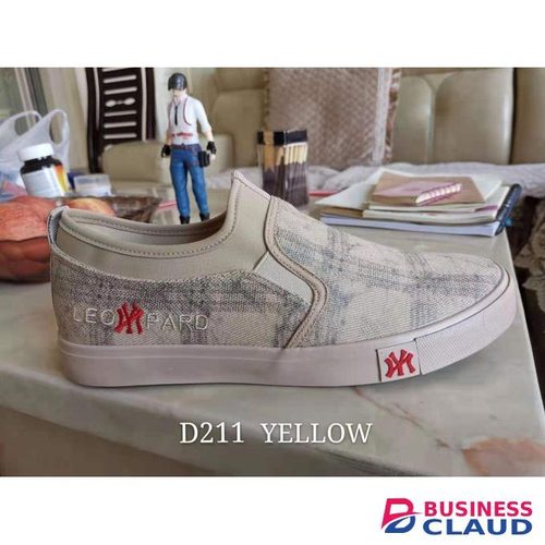 Leopard International Leopard D211 Yellow Slip-On Sneakers – Urban Cool, Everyday Comfort