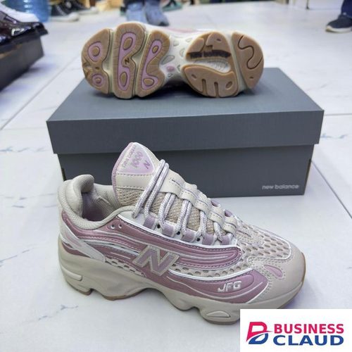 New Balance 1000 Sneaker