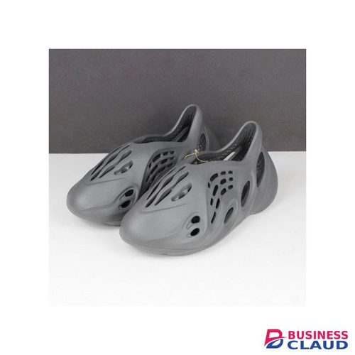 shawn unisex grey foam runners