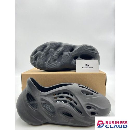 shawn GREY FOAM RUNNERS in Kahawa-wendani