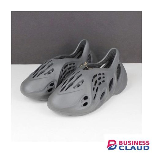 shawn GREY FOAM RUNNERS in Kahawa-wendani