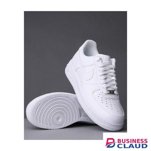 maziwa Low – Classic White Sneakers