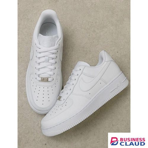 maziwa Low – Classic White Sneakers