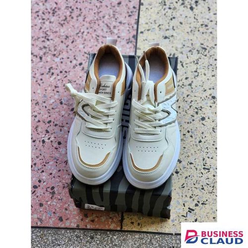 Stylish YIEHAO Chunky Cream & Brown Casual Sneakers – Stylish Unisex Streetwear casual shoes in Kahawa-wendani