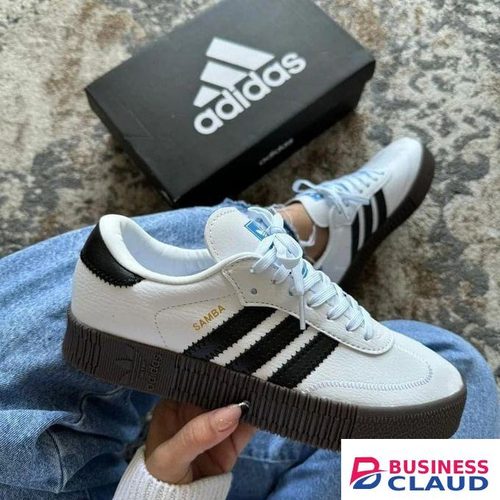 Double sole white and black sneakers