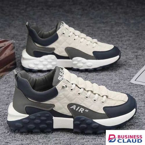 Men's Breathable Sneakers Lace Up Sports Shoes Outdoor Anti-slip Shoes White in Kahawa-wendani