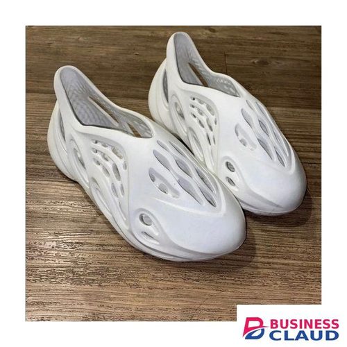 shawn white unisex foam runners