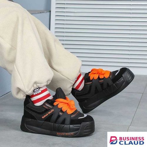 Naked wolfe Black-Orange