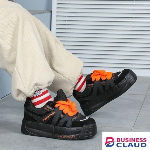 Naked wolfe Black-Orange