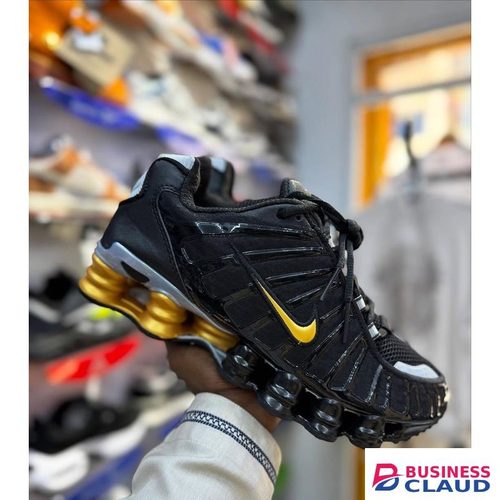 Black & Gold Performance Cushion Sneakers in Kahawa-wendani