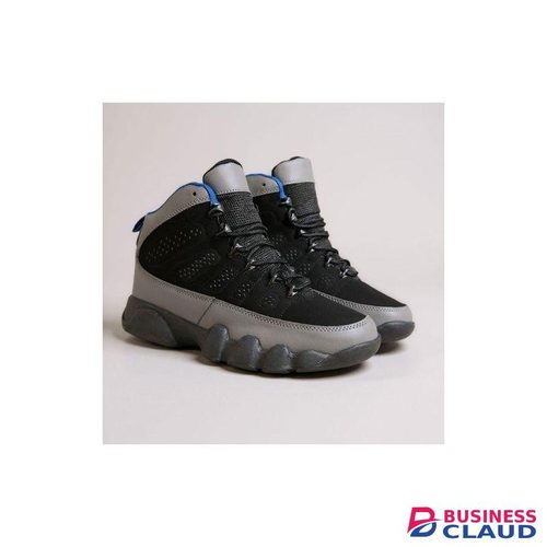 Sleek Urban Edge, the Street Blazer. Elevate Your Look with this Stealth kicks. All day Comfort, Unbeatable Style.