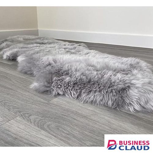 1pc Luxurious Pink Faux Fur Sheepskin Rug - Soft, Pink