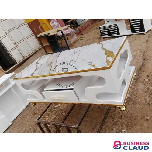 Kasongo White COFFEE TABLE 4x2fts 2 15KGS