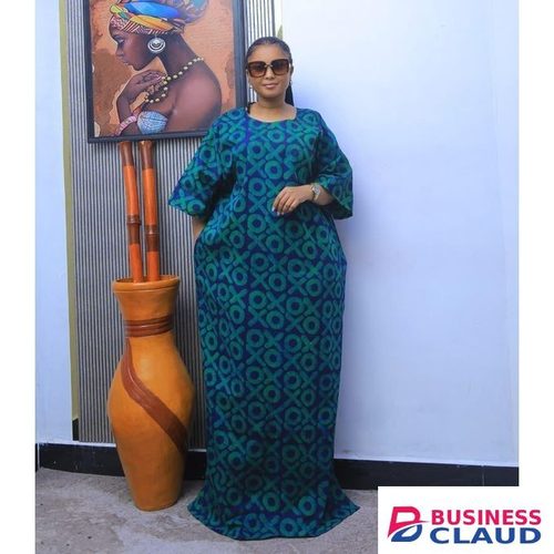 African Women Dera