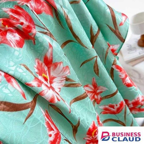 African Women's Kaftan Long Dress 140x80cm - Green Red Floral Print Breathable Polyester Loose Robe (Give a headscarf as a gift)
