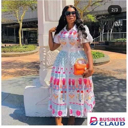 Elegant pleated dress