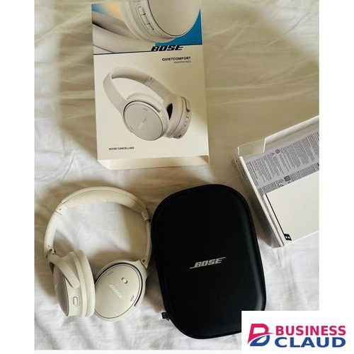Bose Quite comfort wireless headphones -noise cancelling
