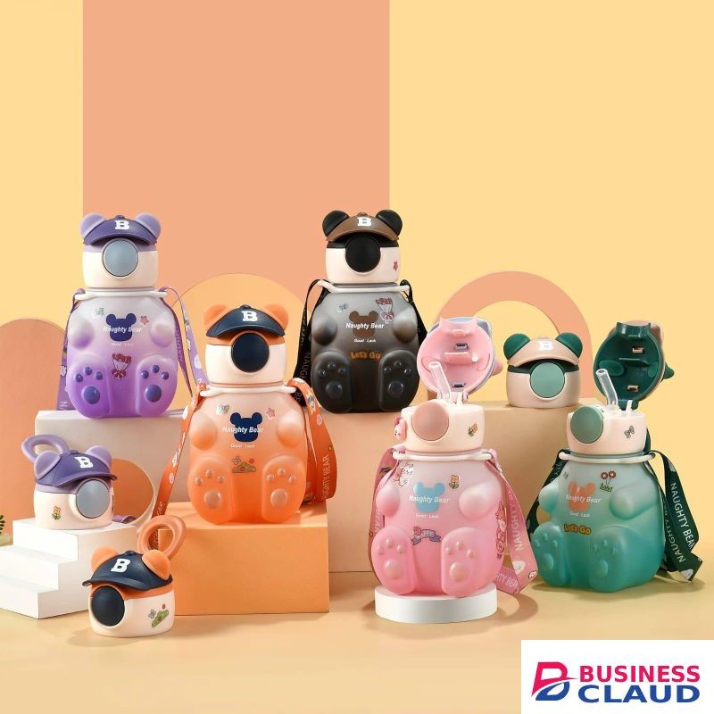 700ml Bear Design Children hanging drinking bottle with straw, for school kids, picnic etc